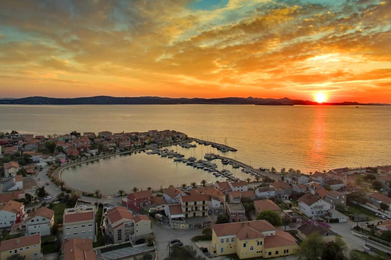 Apartments With A Parking Space Bibinje, Zadar - 681 מראה חיצוני תמונה